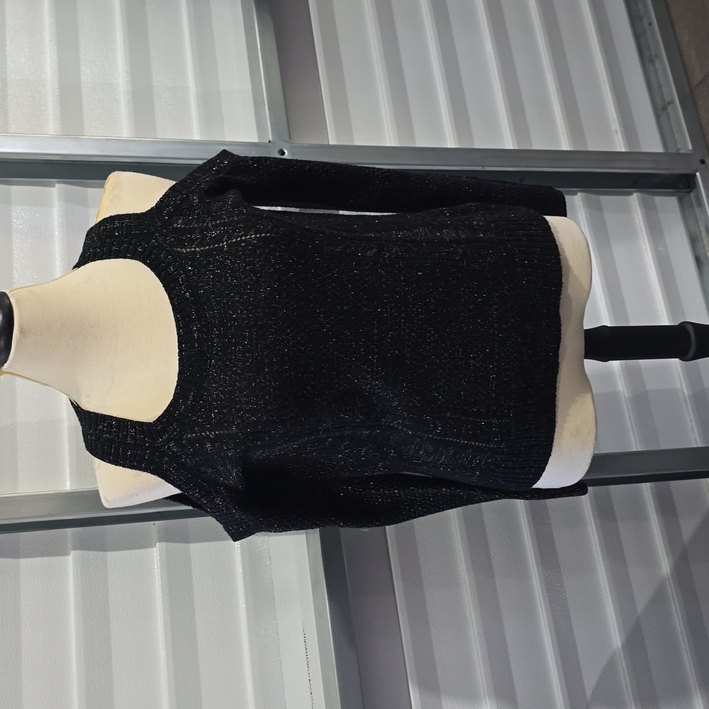 Charming Charlie Cold Shoulder Black with Silver Long Sleeve Top Size Medium